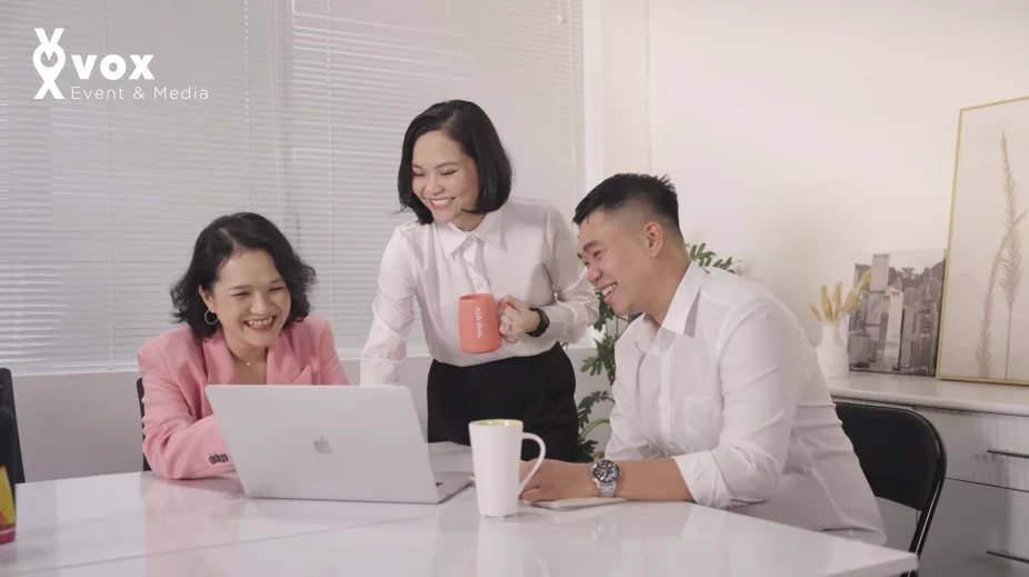 AIA Brand Video – campaign story về câu chuyện nghề nghiệp và cảm xúc