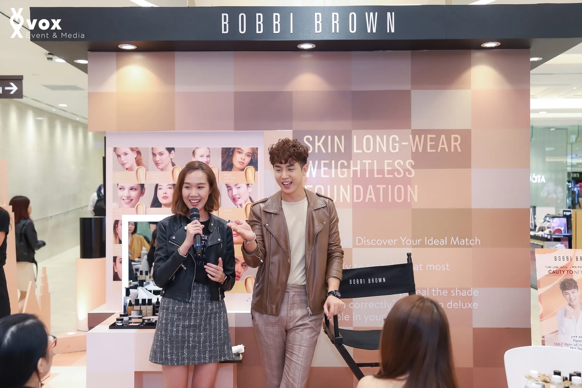 Bobbi Brown — bộ vật phẩm đóng gói sự kiện mỹ phẩm
